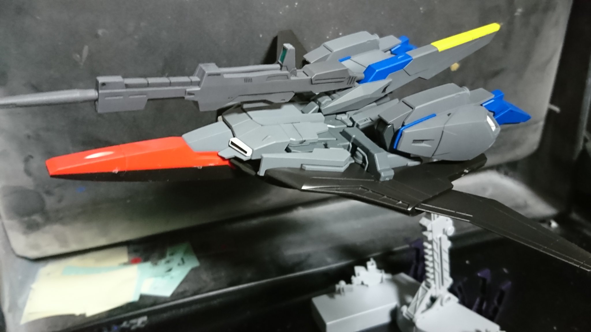 雨 月 Auf Twitter ｚガンダム ウェイブシューター パチ組み 元々出来が良く ウェイブライダー形態が薄さが ウェイブシューターになったことでより航空機のフォルムに というか 本体の色が色だけに ｚプラスらしく T Co E8jngmi2ja Twitter