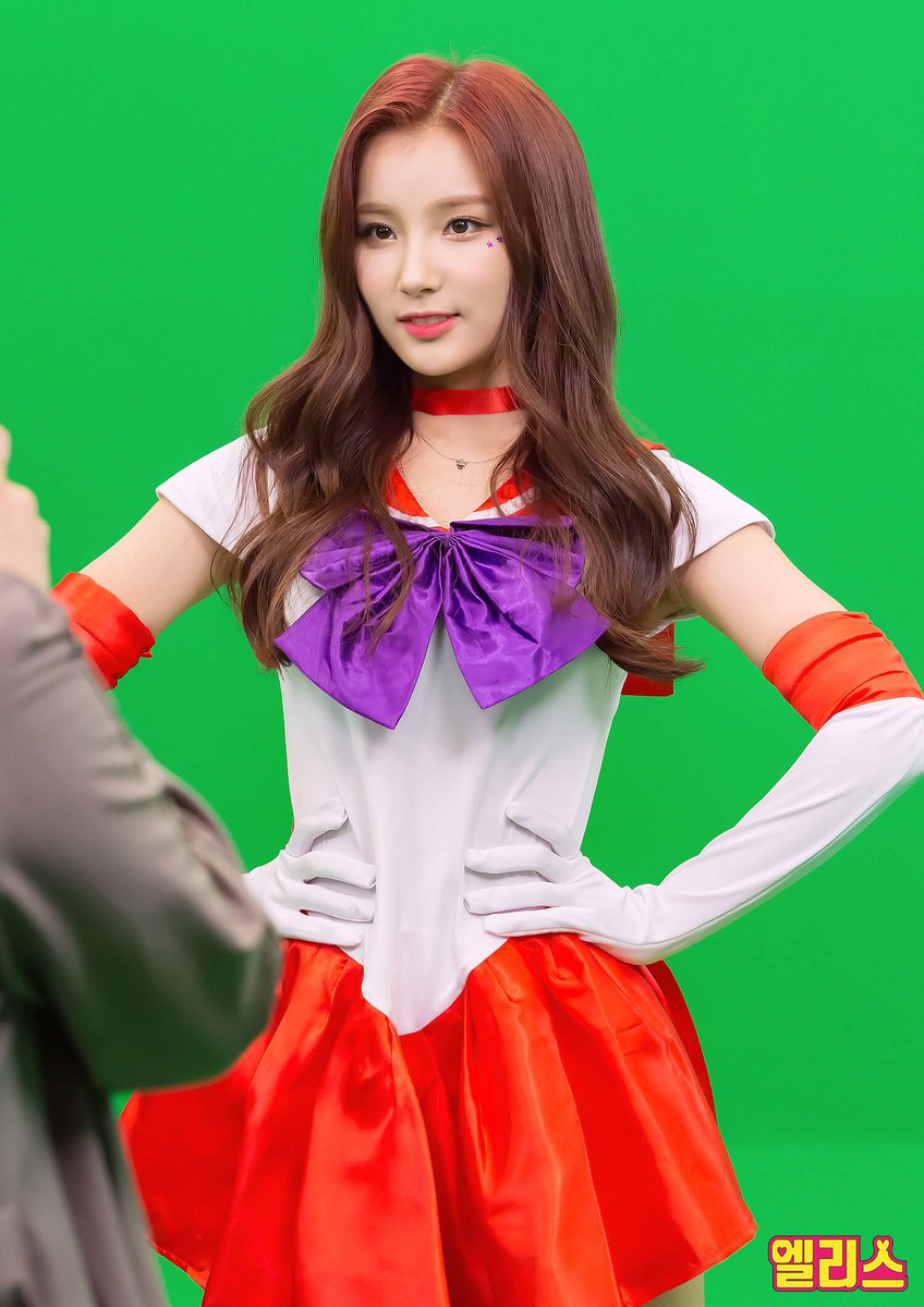 forELRIS's tweet photo. Sohee as Mars ♡ 171016 Sailor Moon choero video behind photos
→ all photos: https://t.co/NGgGlJQYOh
#소희 #유경 #가린 #벨라 #혜성 #엘리스 #ELRIS https://t.co/Ti72ja7srm