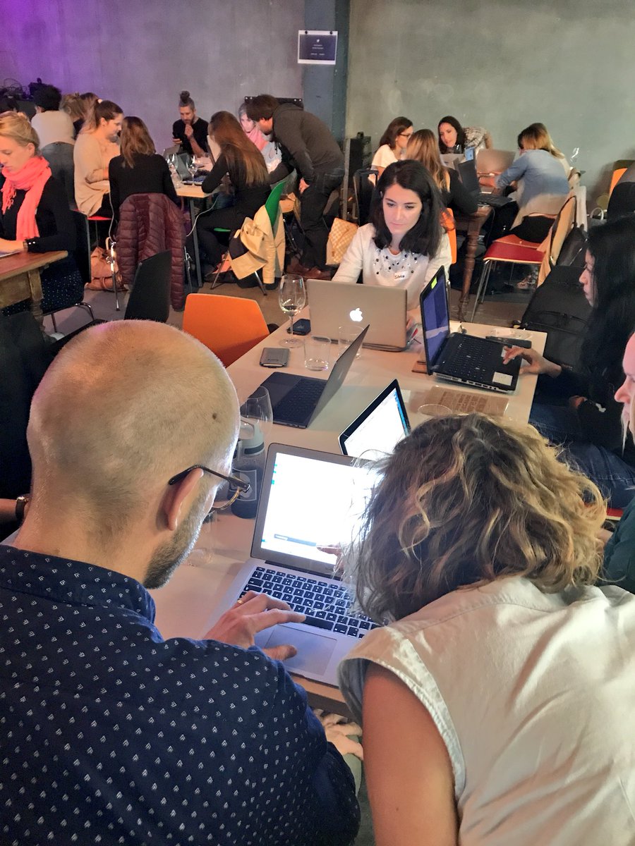 WeShapeTech's tweet photo. Coding is on! #wstcode codeEU https://t.co/c96KEJwi5k