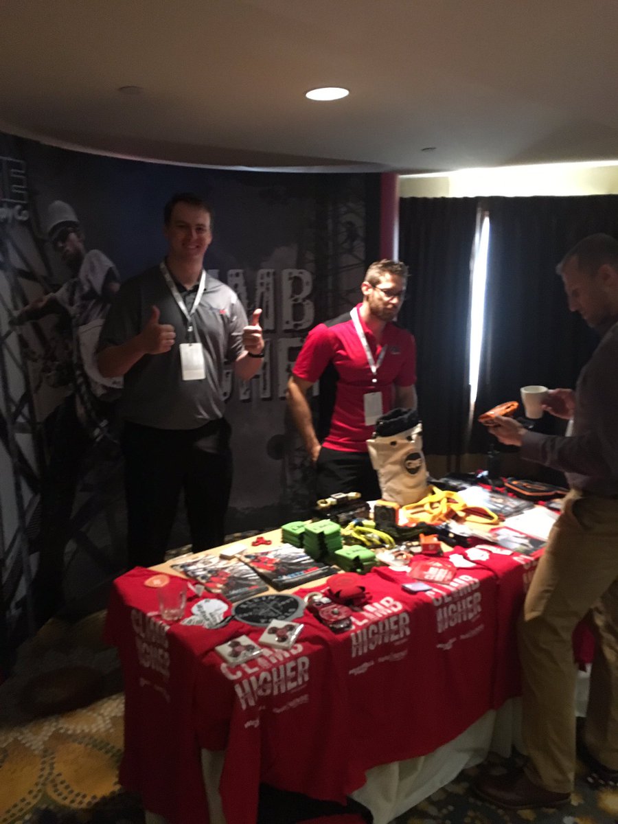 NATEsafety's tweet photo. Great to see Ben from @Safety_LMS and Sasha from @gmesupply on hand at the Northeast Wireless Safety Summit in Fairfield, NJ! https://t.co/vn0ZcaFxlJ