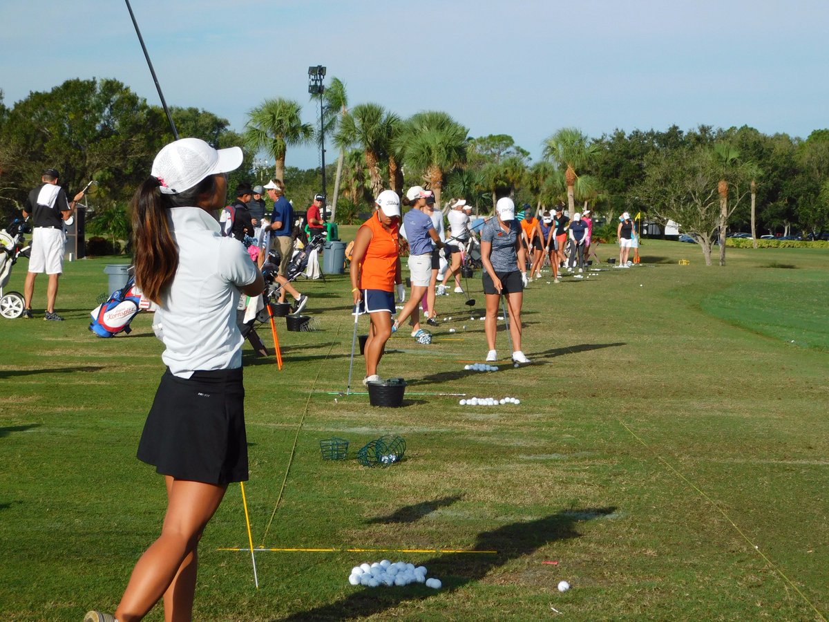 PlantationGCC1's tweet photo. Ladies practicing for #LPGA QII School at #PlantationGCC   Tournament starts Thursday, Oct. 19 https://t.co/s07T5Vq5cn