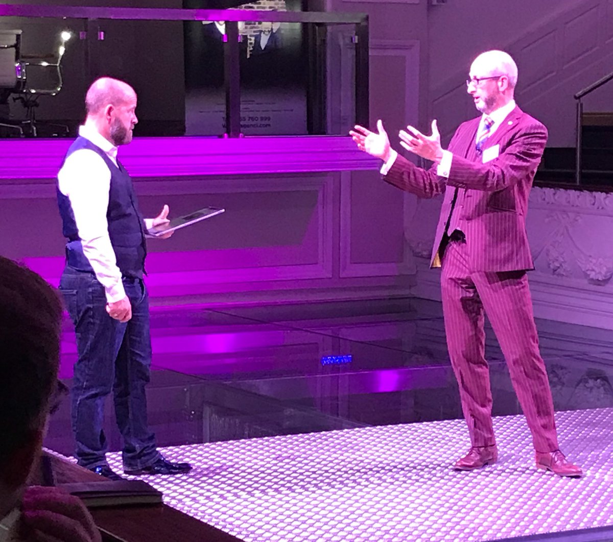 Jenbug82's tweet photo. Who won? #CSE2017 #waistcoatwars
Harry Hill Vs Larry David
@AgenciGary Vs @CAllenBlacks
#gettingserious #securitycanbefun https://t.co/cQ0XiG2SAT