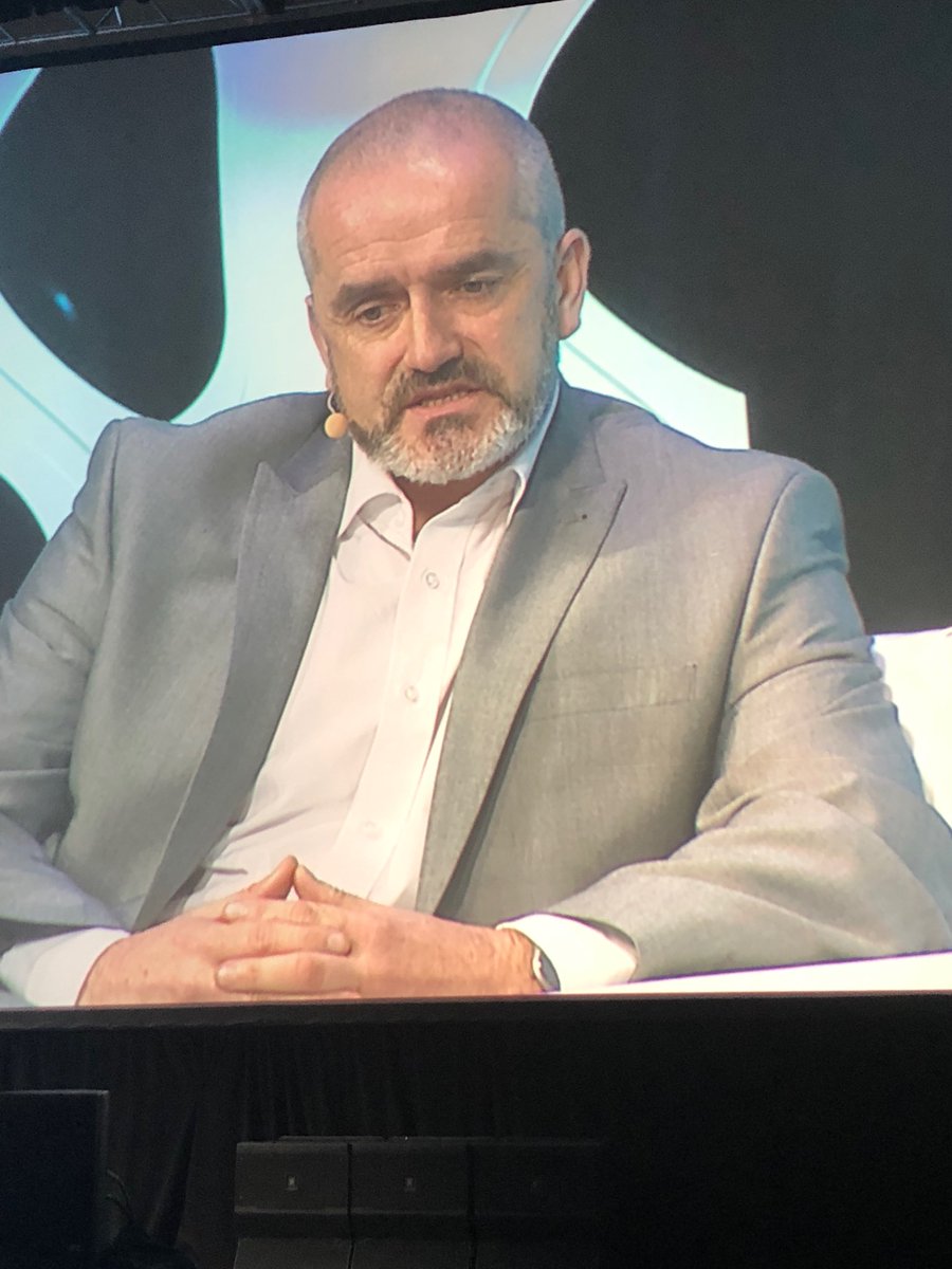 monicamutter's tweet photo. #bbcon #ShareTheLoad what a difference one person can make...I need tissues. Enda O’Doherty makes a difference! https://t.co/KlqzzWkPRO