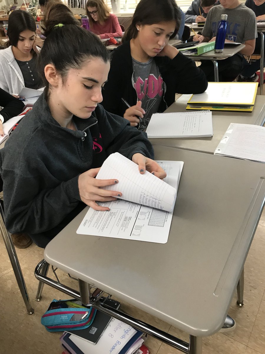serafinenglish's tweet photo. Pondering writing errors to improve our proofreading #scarsdalemspride https://t.co/NmRG6M4rqz