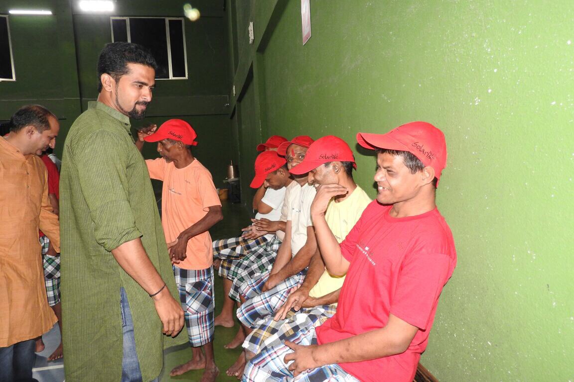ClubSolarisPune's tweet photo. #Diwalicelebration with special guests and lots of fun!
#Diwali2017 #celebrationoflove #thejoyofgiving #solarispune #Punecity https://t.co/u316rGjXpZ
