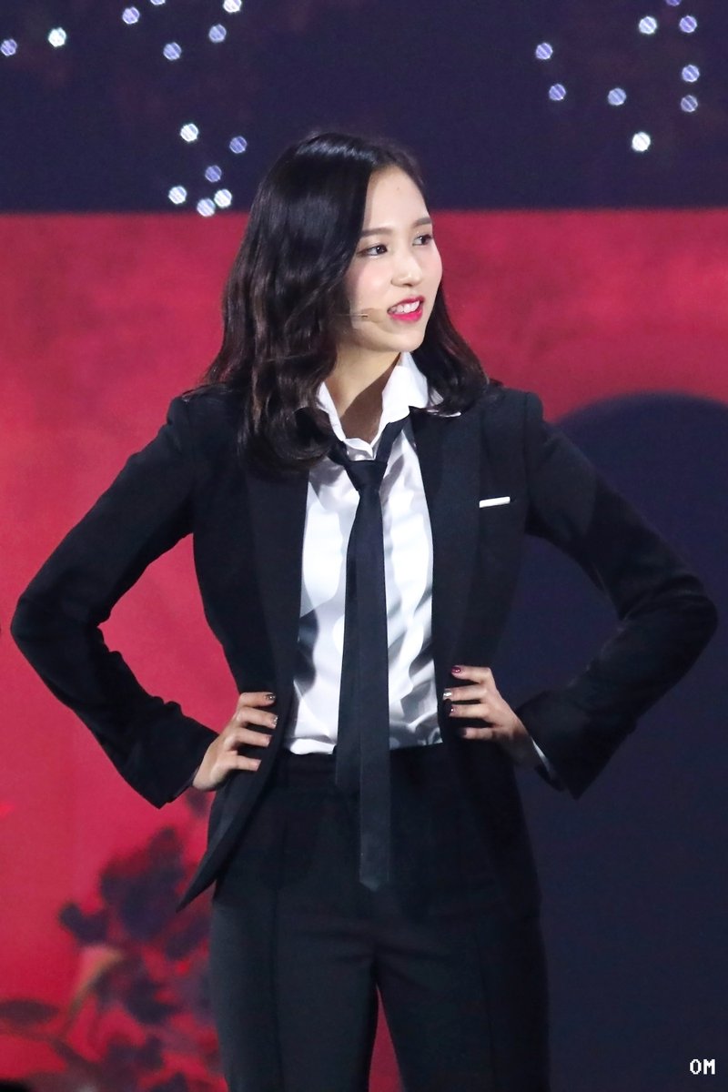olmaneegee1020's tweet photo. 171015 ONCE BEGINS
#트와이스 #TWICE #미나 #MINA https://t.co/2ohWhSMgaX