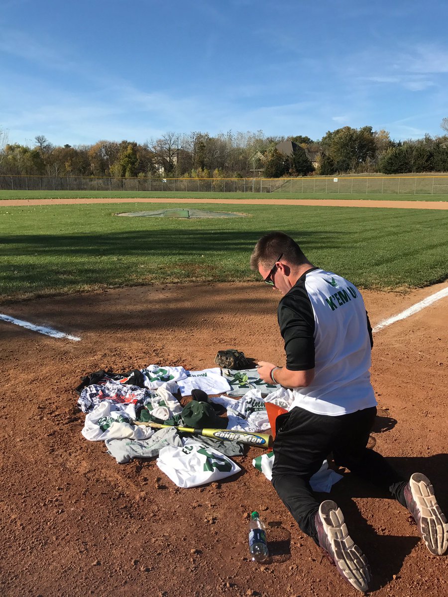 Lilfost05's tweet photo. Hard to believe it's been a year since you left us! Your legacy will forever live on. Missing you like crazy today #CoachKstrong https://t.co/zGW8D13UUB