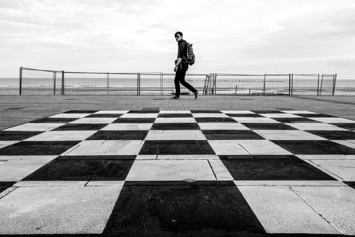 KoopsDK's tweet image. Dunkerque 2017 // #streetphotography #koops #streetphotographer #dunkerque #beach #bw #streetpics #hautsdefrance