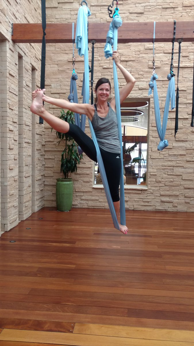 ConnieLittle's tweet photo. Enjoyed #aerialyoga and relaxing at the spa #theprincess in Scottsdale. Beautiful resort. https://t.co/McNz2drSk3