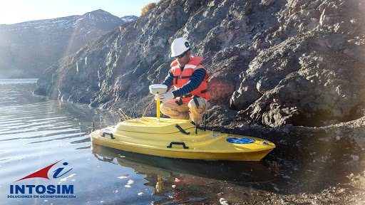 INTOSIM_ltda's tweet photo. Servicios Batimétricos mediante tecnología Radiocontrolada. Somos la empresa de la IV Región. Contáctanos #Batimetría #LaSerena #INTOSIM 🚤 https://t.co/FLk0BsNvSG