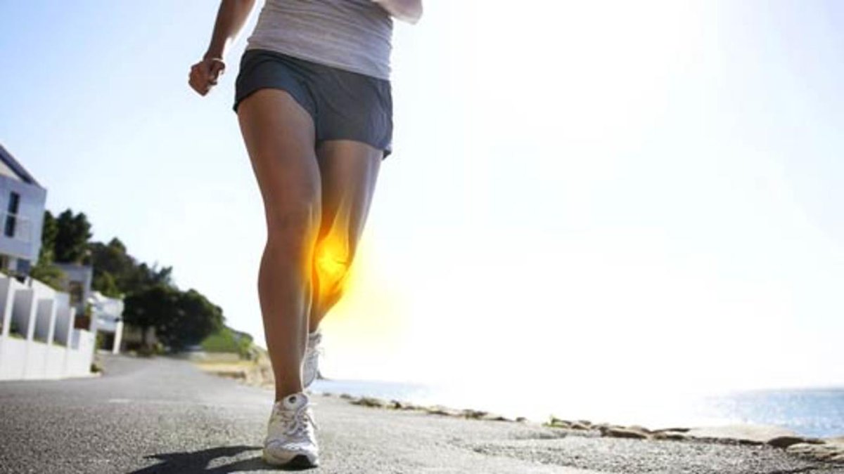 360_orthopedics's tweet photo. Heads up #runners! Don't make these common mistakes during your daily #jog. https://t.co/xnm1VOd7ID #jogging #running #runningmistakes https://t.co/IYDoNABaNi