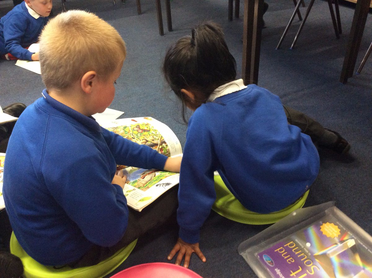 uplands_school's tweet photo. The library has been refreshed with new displays and, as you can see, the children are enjoying visiting to share books together. #aspiring https://t.co/beKcGWalEt