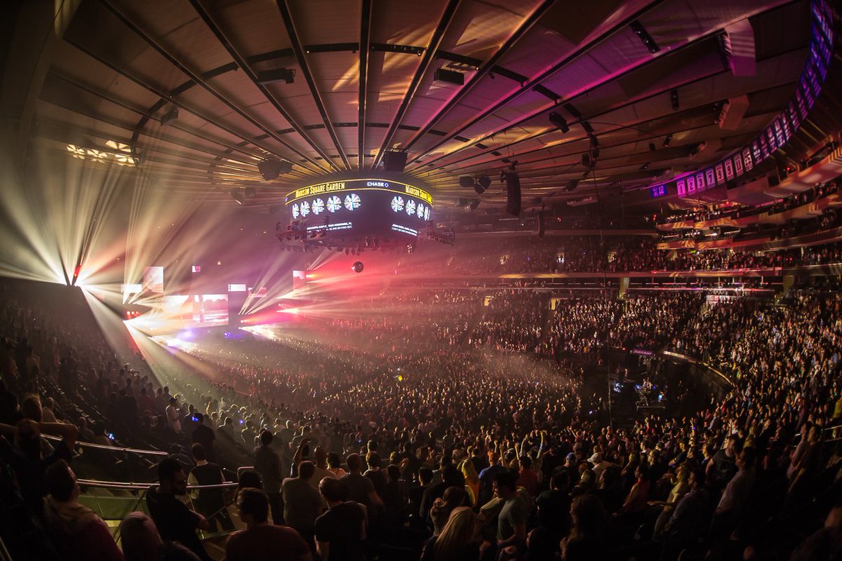 Today's the anniversary of #ABGT100 at @TheGarden. We're having a little replay party on facebook.com/aboveandbeyond now https://t.co/ucqwDLjw7c