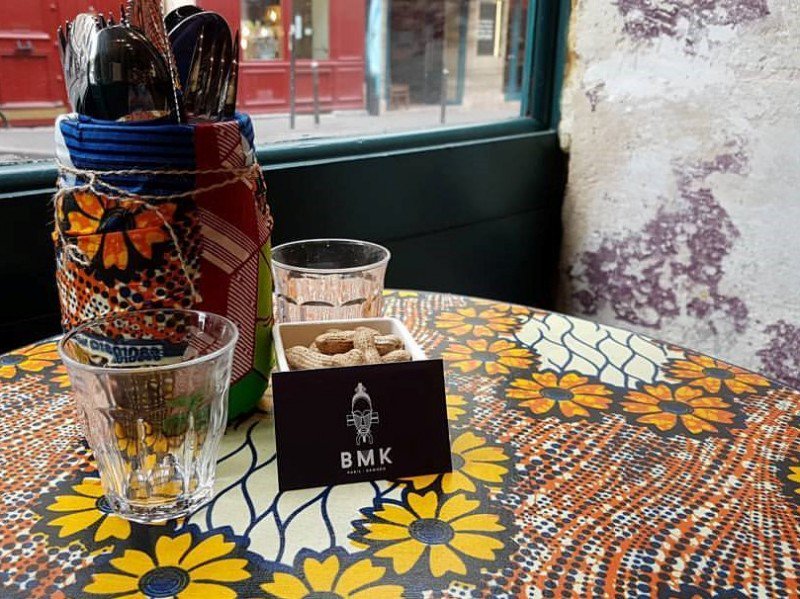 Le BMK Paris-Bamako, une "cantine" africaine rue de la fidélité : découvrez l’Afrique authentique 😍 fr.newtable.com/restaurant-bmk…