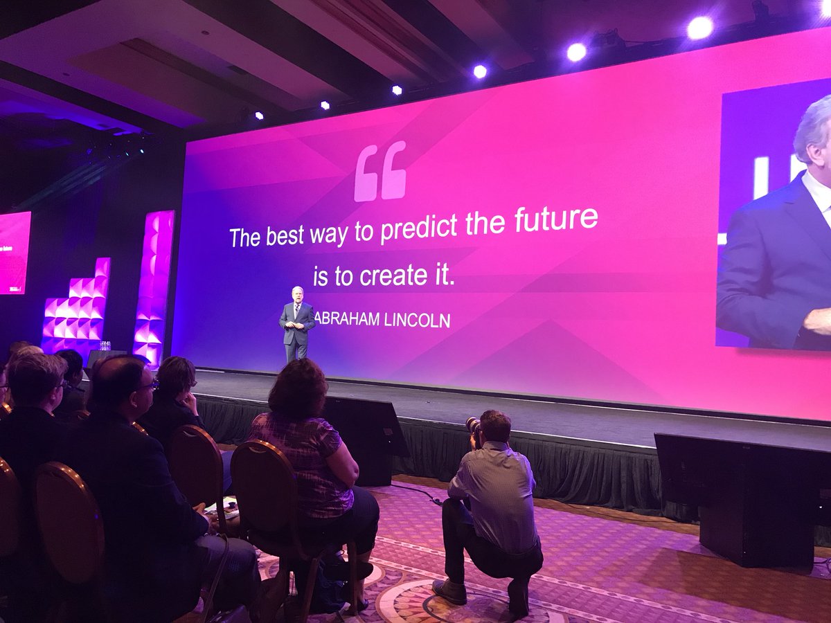 bigyeag's tweet photo. Great keynote by @SageIntacctRob and @blair_crump on financial leadership #Advantage17 https://t.co/UYMGHsnBOx