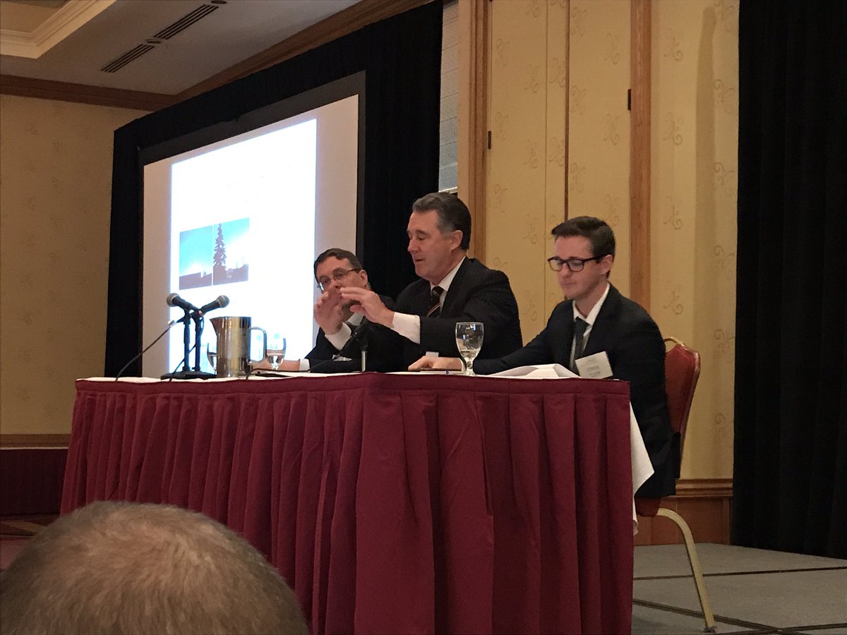 OhioEDA's tweet photo. #IceMiller bringing us up to speed on #broadband. No pun intended. Exceptional info and insight! #oeda2017 #oedasummit #ExpandYourKnowledge https://t.co/EruB3z6F8F