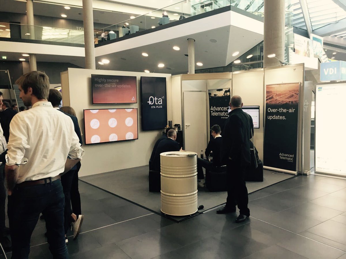 ATS_news's tweet photo. #ELIV Tag1: Spannende Gespräche rund um Over-the-Air Software Updates und unser neues OTA Plus v3. Neugierig? Schauen Sie vorbei (Stand 67). https://t.co/d0hbdNKXIF