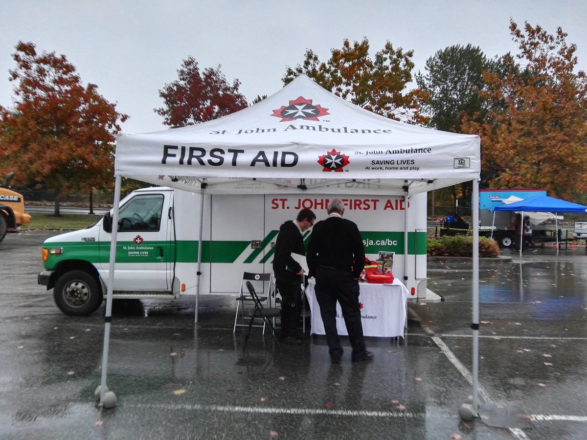 IBC_West's tweet photo. Come pay us a visit Pinetree Community Centre @cityofcoquitlam today & meet your local #emergency responders! #shakezone2017 @ShakeOutBC https://t.co/XrUVmxmFm9