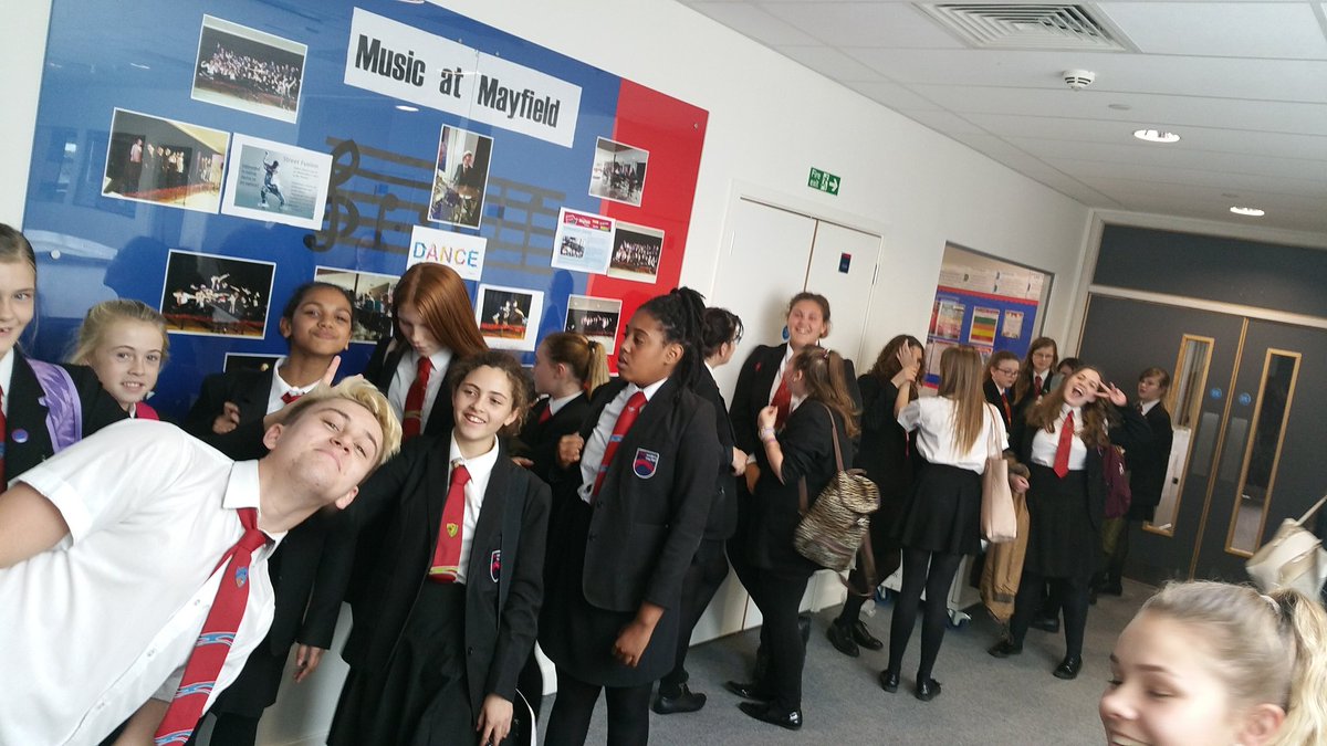 OAMCreativeArts's tweet photo. Seen some incredibly talented students today for our first round of singing auditions at OAM! #talent #auditions #christmasiscoming https://t.co/6nbyEPaihb