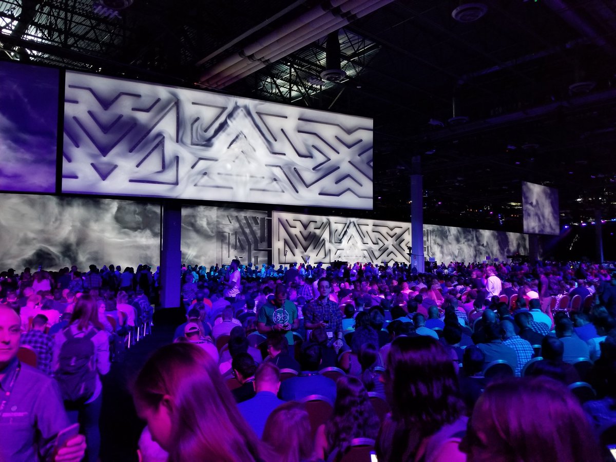 erdman_ac's tweet photo. Looking forward to what cool new stuff @Adobe has to show us this morning! #AdobeMAX https://t.co/hzzDoM8cNH