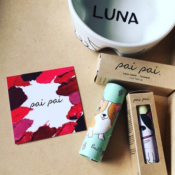 Caro_Saracho's tweet photo. Luna y yo recibimos un regalito hermoso de las chicas de @paipaimx 😍😍😍 ¿Ya conocen la colección que hicieron con #PinutBrein? Esta increíbl… https://t.co/qojtv56wyR