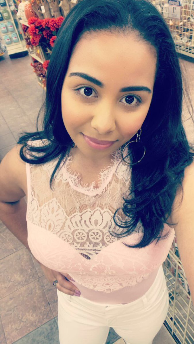 EHSHAWNEE's tweet photo. #CambioDolor por libertad 🎶🎵Cambio heridas por un sueño que me ayude a continuar 🎵🎶 #Salsa #EhShawnee #Followme #Share #LaVidaEsMuyShula https://t.co/uAyRgTB5w0