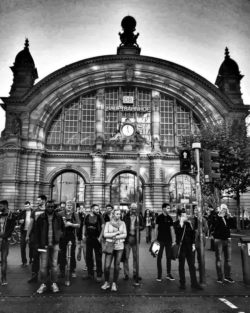 karlheinzeberts's tweet photo. #Cologneiscalling #wirwollennachHause #koelnergram #homeiswherethedomis #liebedeinestadt #loveyourcity #lovecologn… https://t.co/3e8mQLXLsY https://t.co/lKBFl1Ozne