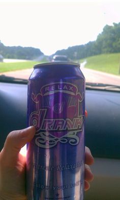 DrankUsa's tweet photo. The reviews are in! Lets us know what you think of #Drank and share your photos too! #SlowYourRoll #Relax https://t.co/nLaRa9dNVb