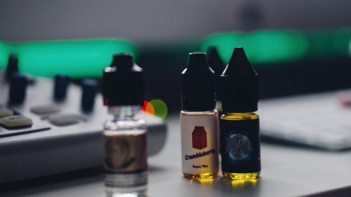 P_Vaper's tweet photo. Vape with us , pvaper style 

#pvaper #Vape #vaping #Vapeporn https://t.co/ON01dikWFD