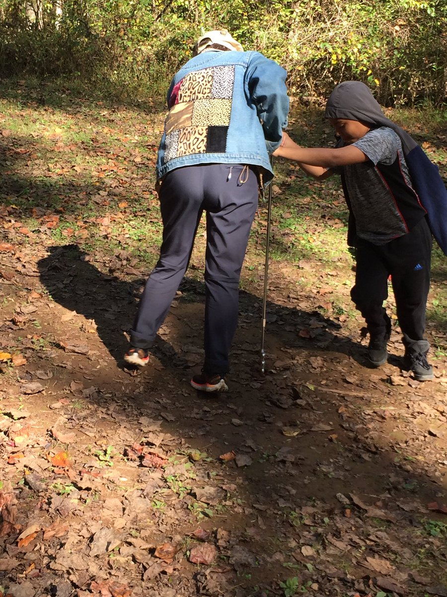 KWBnagle's tweet photo. Learning about simple machines at the Outdoor Lab.#KWBPride https://t.co/Vze8O36UlP