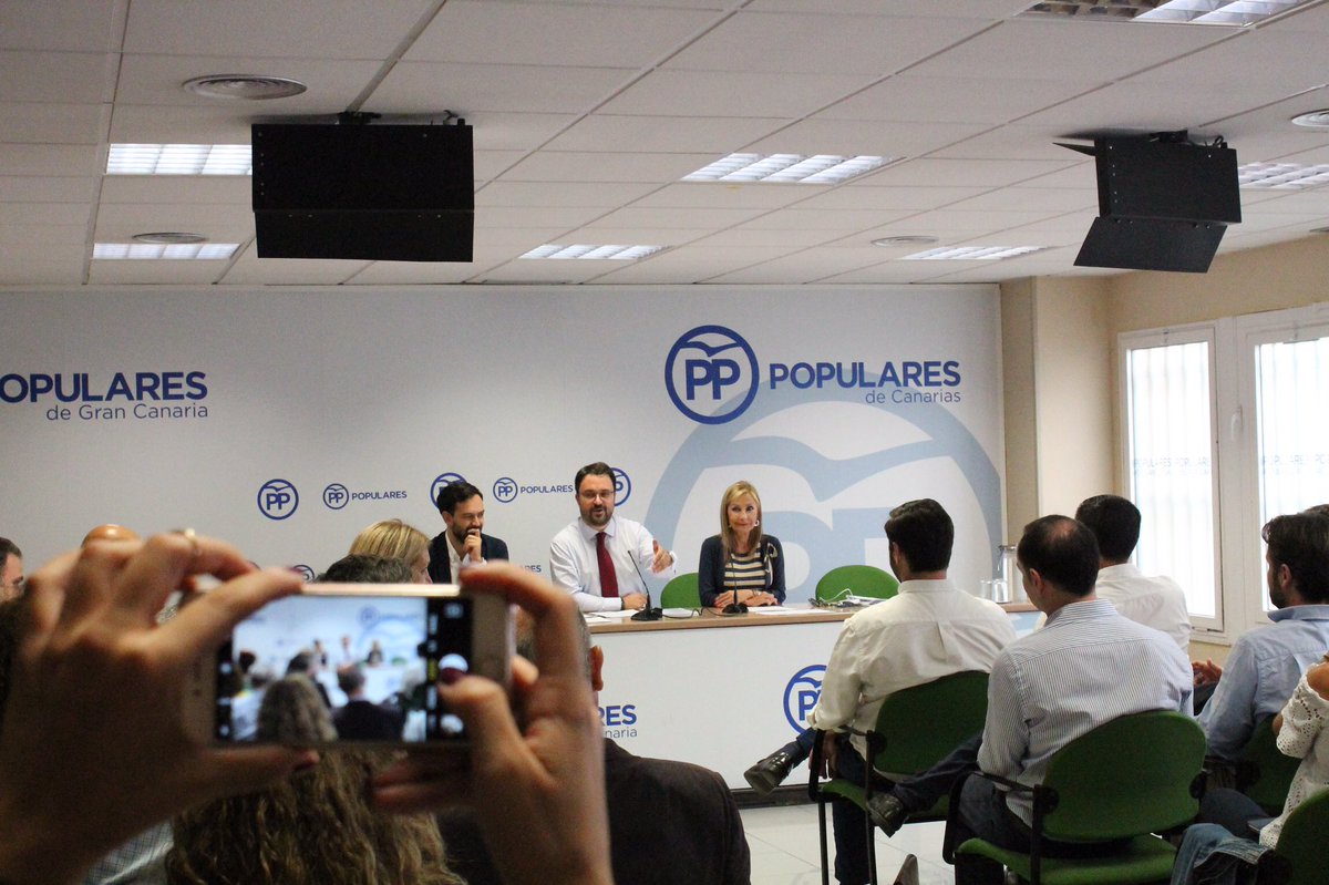 popularesgc's tweet photo. Tras el #CDAPP, el @ppdecanarias celebra #JDAPP hoy en #GranCanaria. Tenemos que hacer partido día a dia, todos los días https://t.co/rj63HWVSZ8