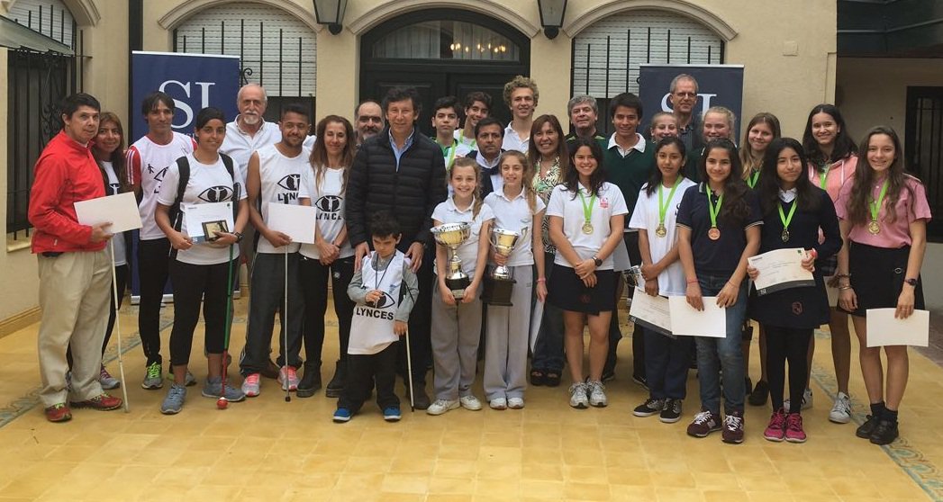 gustavoposse's tweet photo. Felicitaciones a los chicos de los #Lynces por haber participado en #BoulogneCorre 2017. Son un gran ejemplo para todos. https://t.co/PfBMdiqPU4