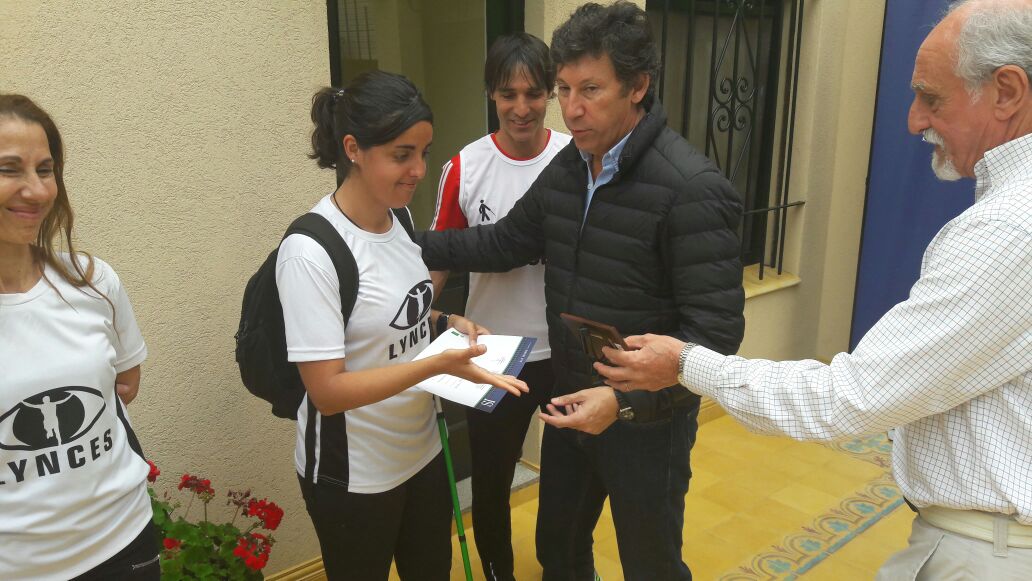 gustavoposse's tweet photo. Felicitaciones a los chicos de los #Lynces por haber participado en #BoulogneCorre 2017. Son un gran ejemplo para todos. https://t.co/PfBMdiqPU4