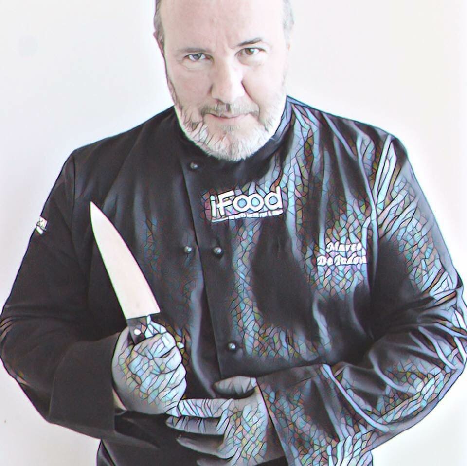 Con il direttore non si può fare altro che parlare di cibo... domani dalle 17 alle 18 su <a href="/SilverMusicR/">SilverMusic Radio</a> non dimenticate di collegarvi!!