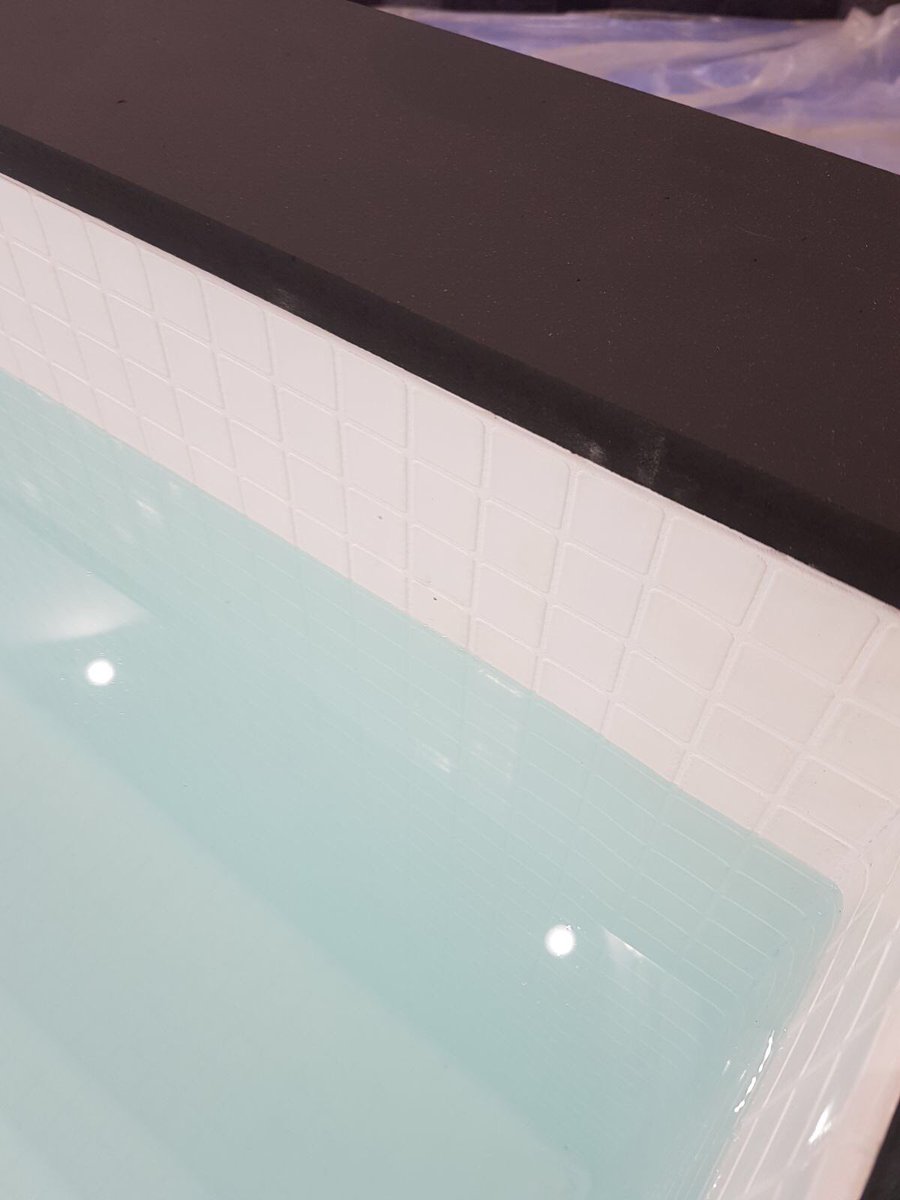 SopremaIberia's tweet photo. #Flagpool presenta su nuevo producto #armonia3d #soprema #piscinawellness https://t.co/W8kyrx9t93