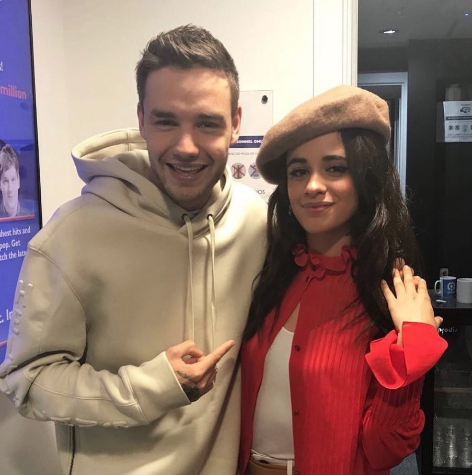 MTV's tweet photo. ✨ @LiamPayne x @camila_cabello ✨ https://t.co/fuO6JdIe4n