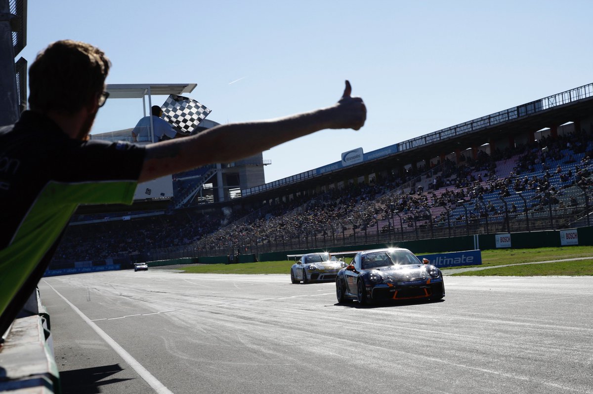 PorscheRaces's tweet photo. #PCCDhock - Thumbs up 👍 for a great @Porsche @carreracup Deutschland season finale at Hockenheimring. 25 cars delivered great racing action https://t.co/wfP65qkaty