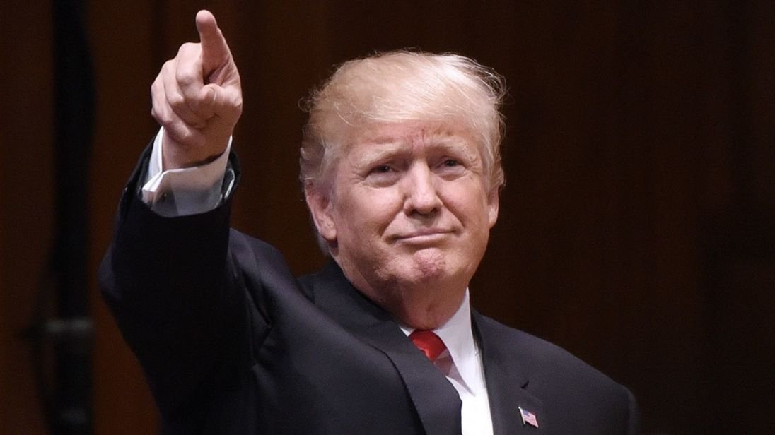 __Chaudhary's tweet photo. HIGHEST EARNING CELEBRITIES OF THE YEAR: #donald trump BIGGEST LOSER #Newsnight #BusinessNews https://t.co/LhEKo7lj4m https://t.co/JkTJJJLQBG