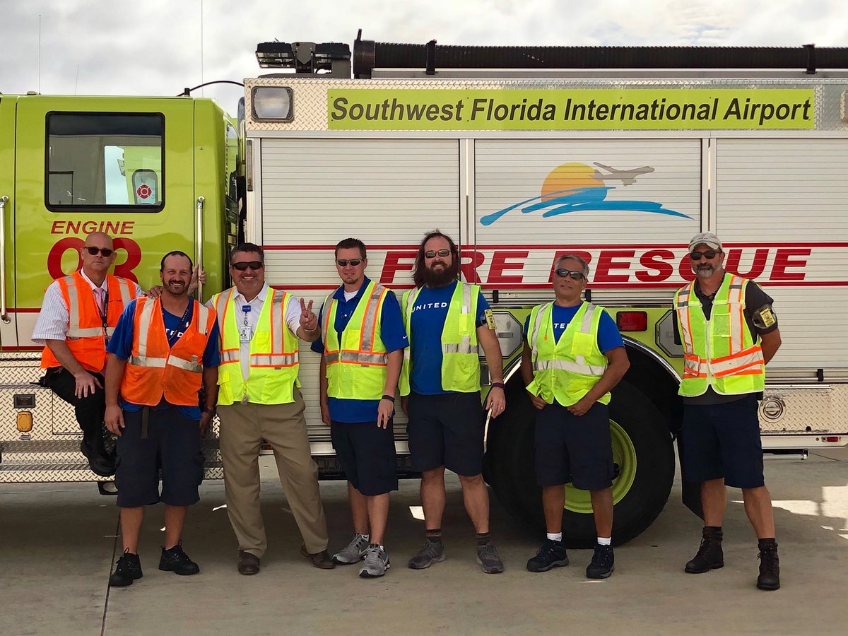 SteveTanzella's tweet photo. @weareunited #BeingUnited @JMRoitman RSW Airport Safety Fair and FOD walk. “ Safety Friendly”! https://t.co/YWjZgggLYL
