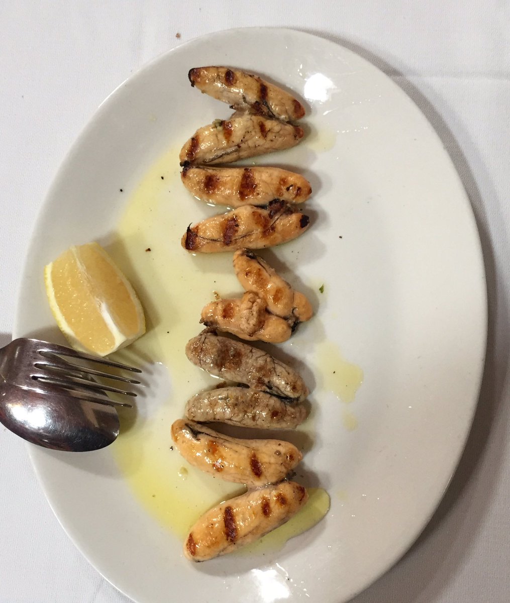 RenoirGuides's tweet photo. #LisbonTrip #Lisbon
Solar des Leitoes - Part 1
Excellent restaurant in run down part of town. Great grilled fish. https://t.co/a4N2Mt1JGZ