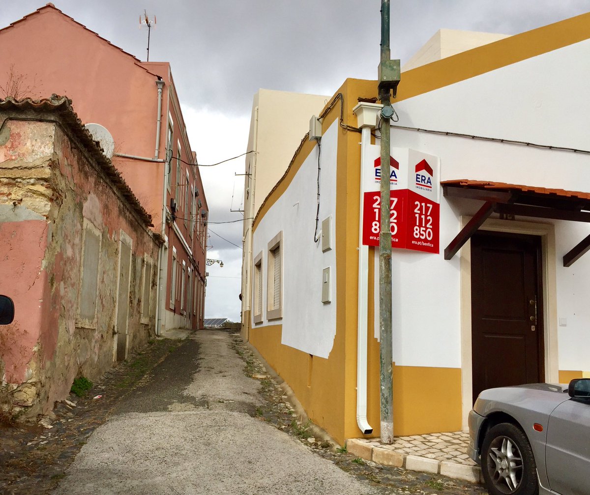 RenoirGuides's tweet photo. #LisbonTrip #Lisbon
Solar des Leitoes - Part 1
Excellent restaurant in run down part of town. Great grilled fish. https://t.co/a4N2Mt1JGZ