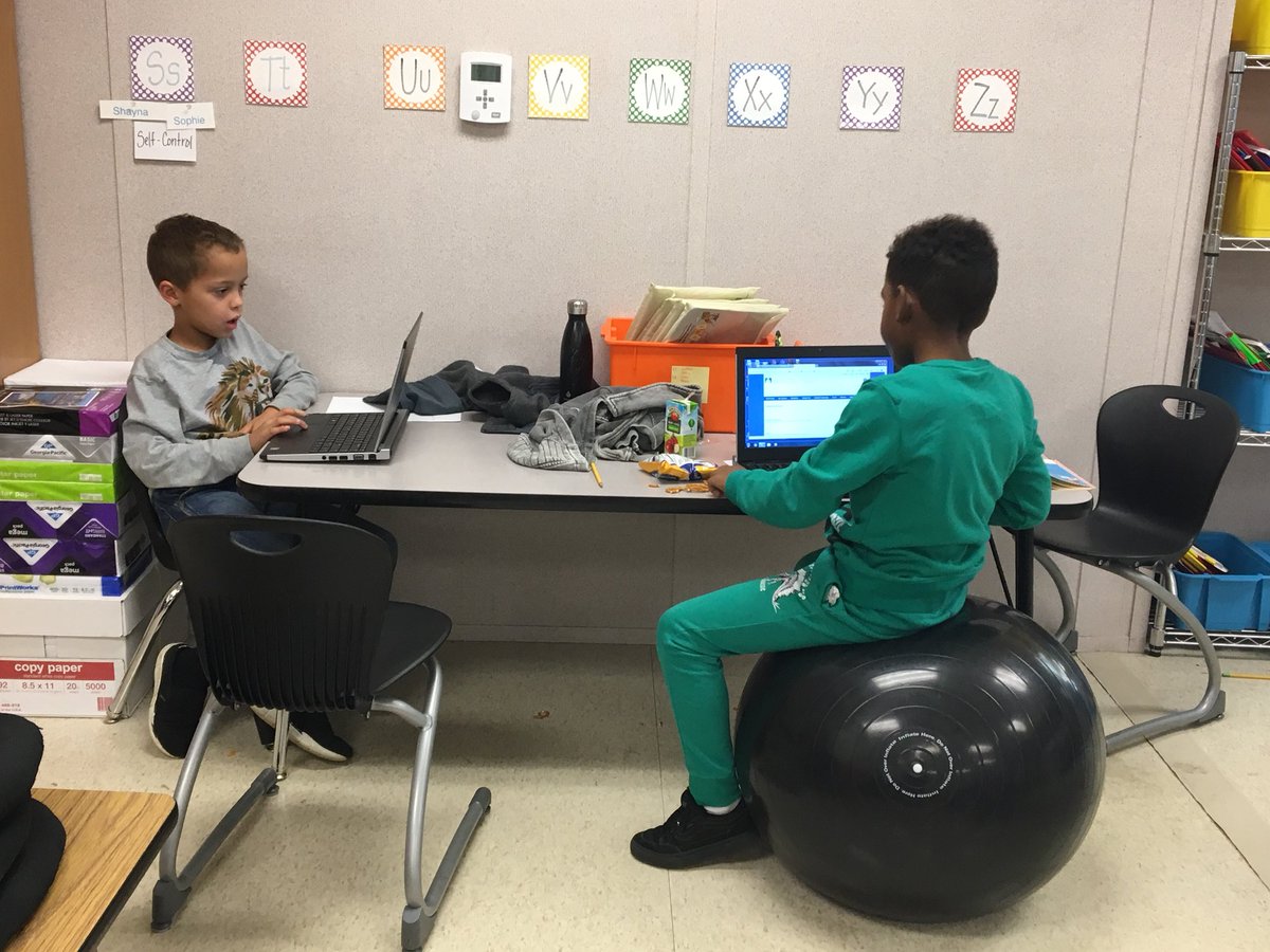 Dr_Chalfant's tweet photo. Ms. Lilley’s @Murch3rdGrade students are using #FlexibleSeating and @typingagent_com to learn and practice their typing skills! #WeAreMurch https://t.co/YpDvD6mZkr