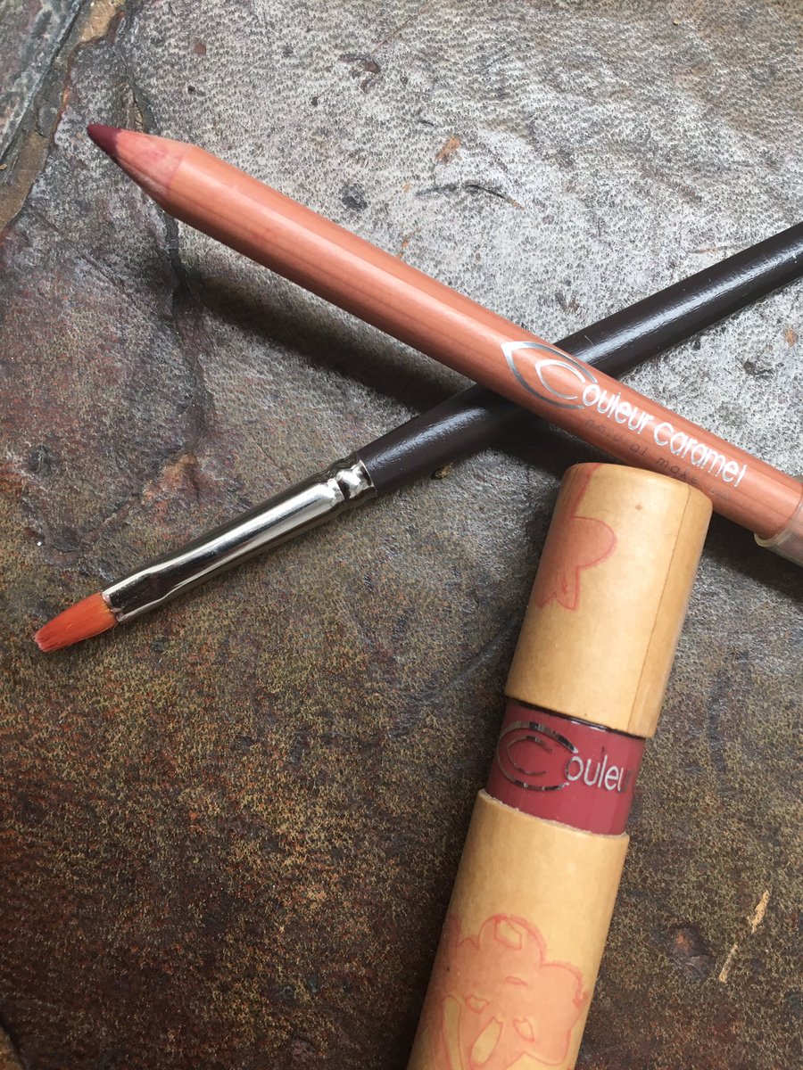 OrganicMUA's tweet photo. In case you missed it on instagram, here's the #lip combo from yesterday's commercial... @CCaramelUK #organicbeauty #naturallip https://t.co/iKWzSBlmRb