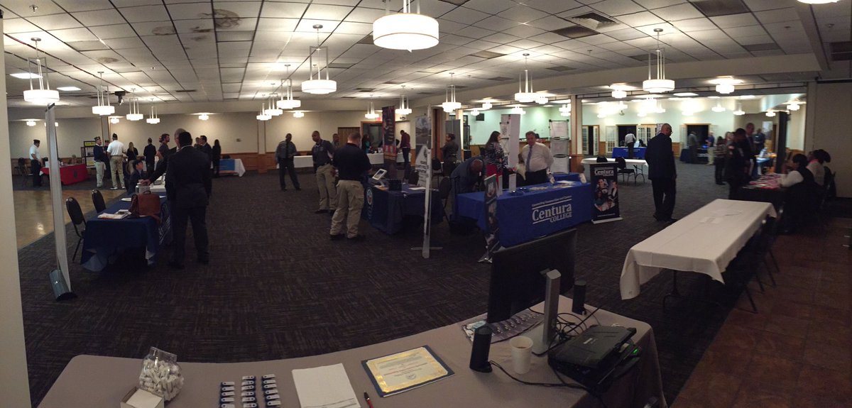 ACPD_VA's tweet image. Putting our partnership with the #Military to work...recruiting at Ft. Lee today!
#JoinOurTeam #V3Program #PaYS