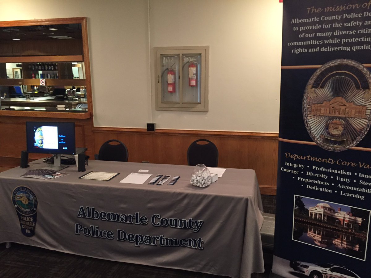 ACPD_VA's tweet image. Putting our partnership with the #Military to work...recruiting at Ft. Lee today!
#JoinOurTeam #V3Program #PaYS