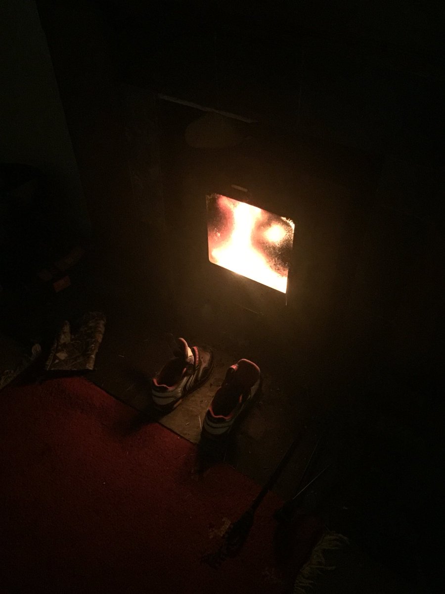 SOLM_Tartans's tweet photo. Drying soggy trainers the old fashioned way 🔥
.
.
.
.
#apps #tech #cofounder #technicalcofounder #startup #angelinvestor #producthunt #ios https://t.co/pzlUniDQVT