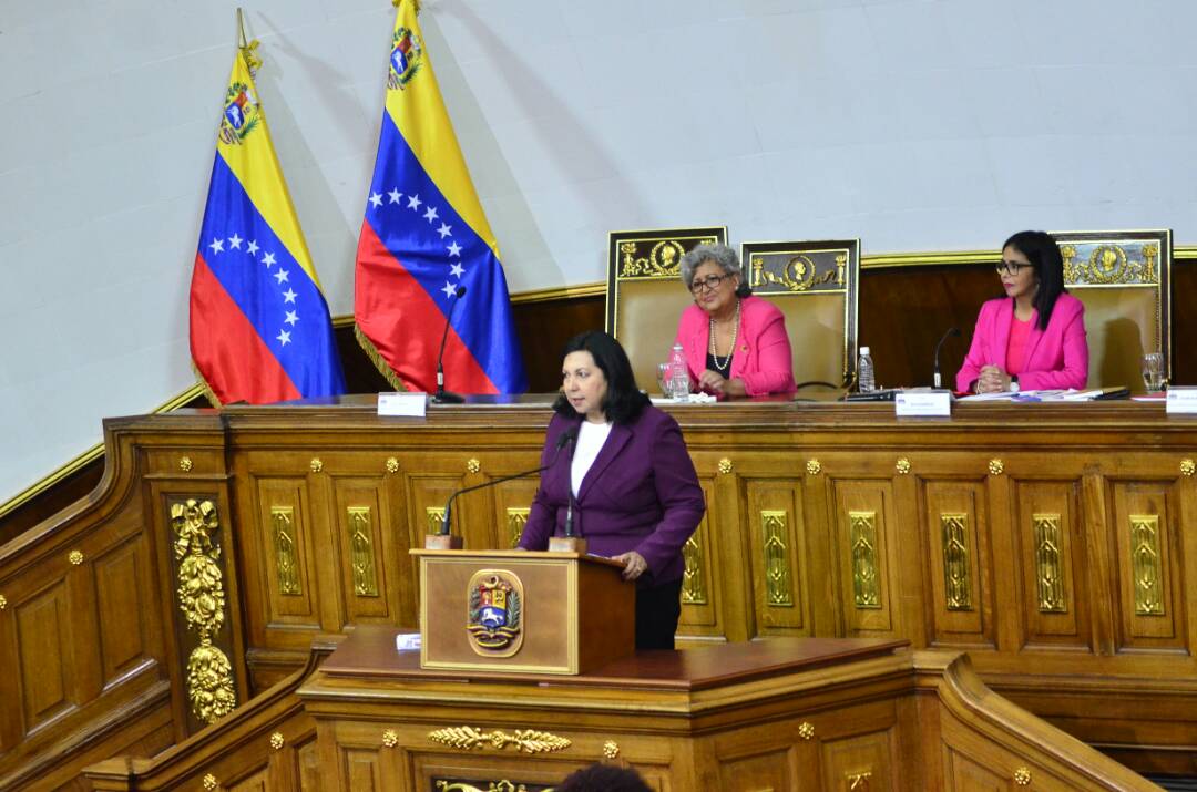 gestionperfecta's tweet photo. Felicito a nuestro Pdte. @NicolasMaduro por resistir y por no doblegarse ante el imperio. Comenzamos una fase de renacimiento del país! https://t.co/zj0uq9z5uL