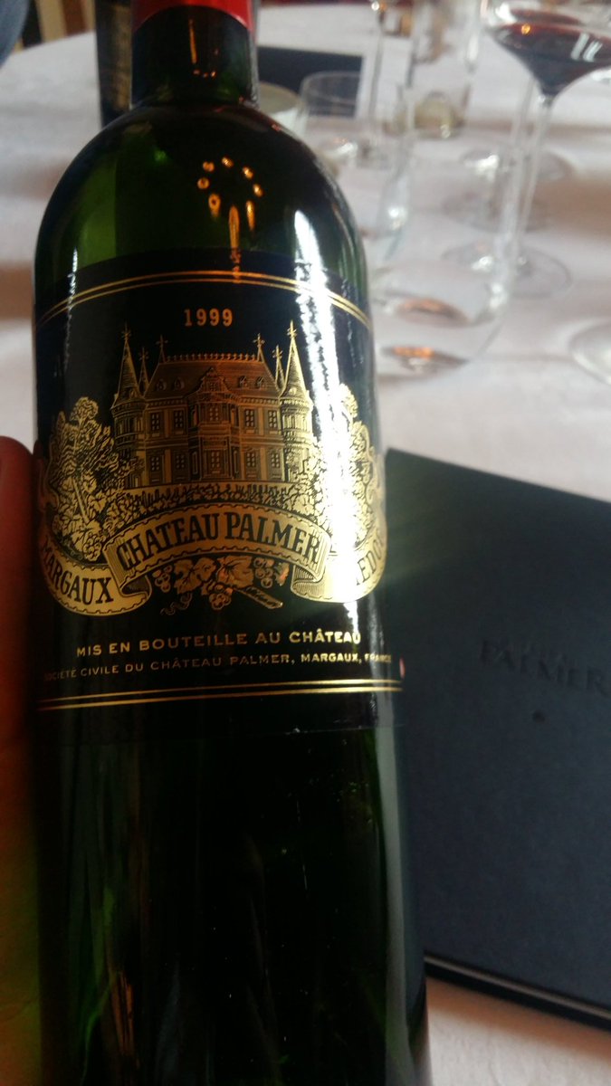 comte_so's tweet image. Tasting day !! Château Palmer best ever ! 😍🤗 #winelover #WineWednesday @LapieLaure @laciteduvin @WineSpectator
