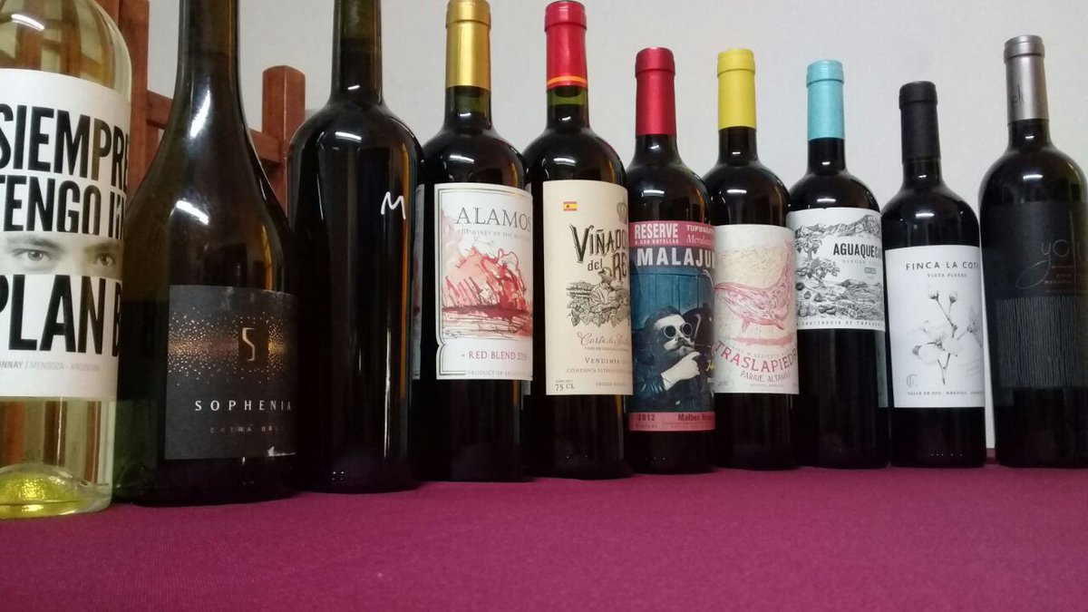 Club_delCorcho's tweet photo. Se viene degus variadita mañana en el club! Mix de bodegas,muestra que fui recibiendo para probar y que lo hare con los corchenses! Salud! https://t.co/HusmcbEqM8