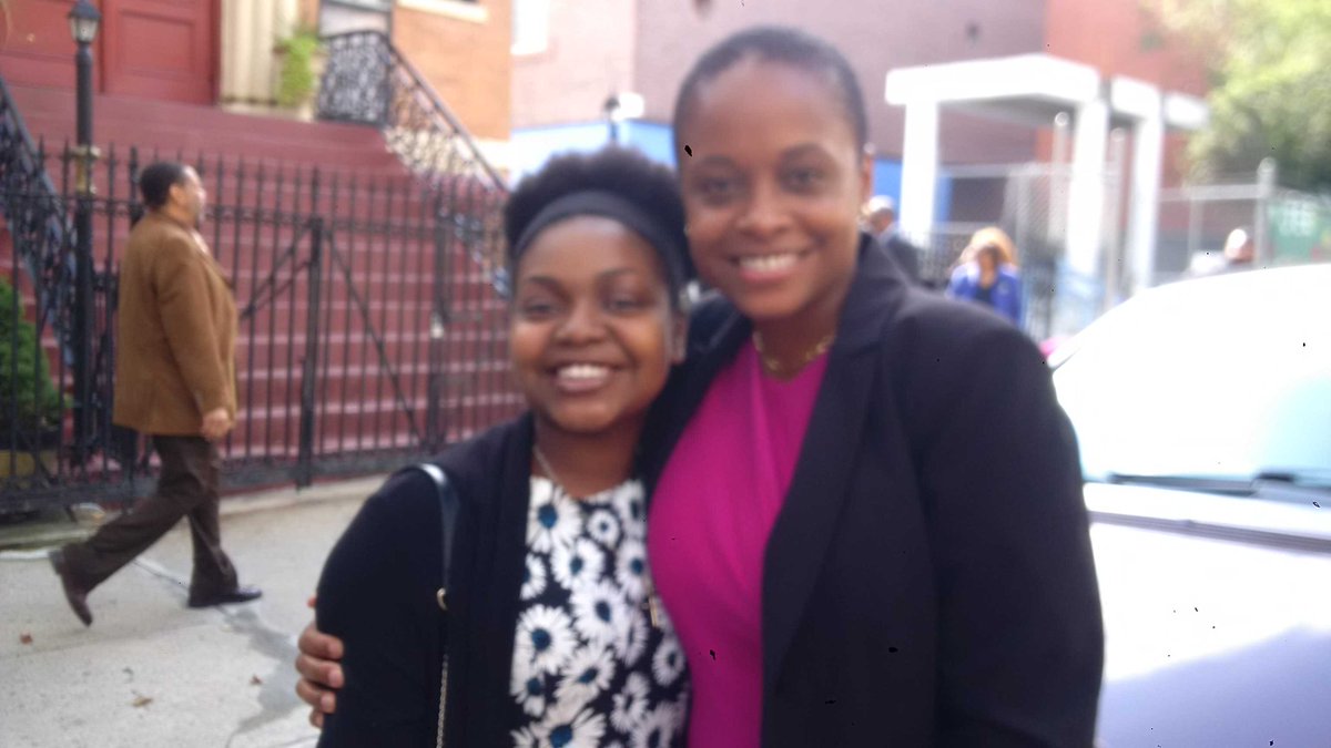 CommonGroundsNY's tweet photo. @assemblytwright with one of the #56thAD #ExcelsiorScholars @MECCUNY so proud of our students! https://t.co/tuaF6mM8eH